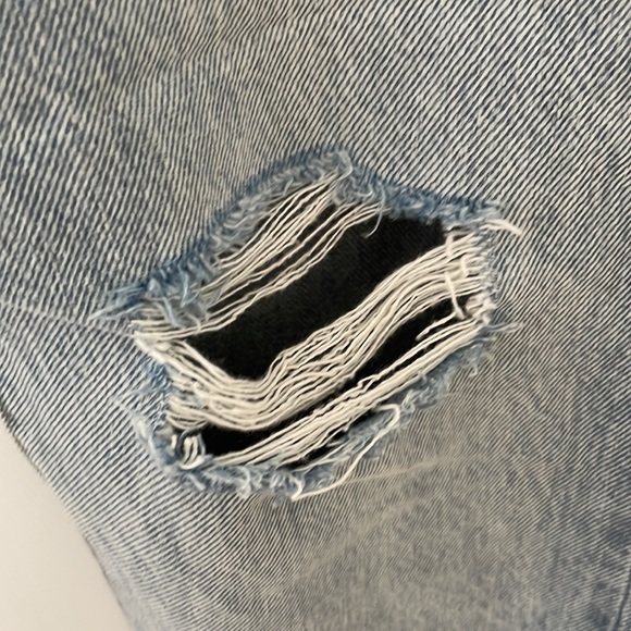 Levi’s wedgie jean - Picture 3 of 10